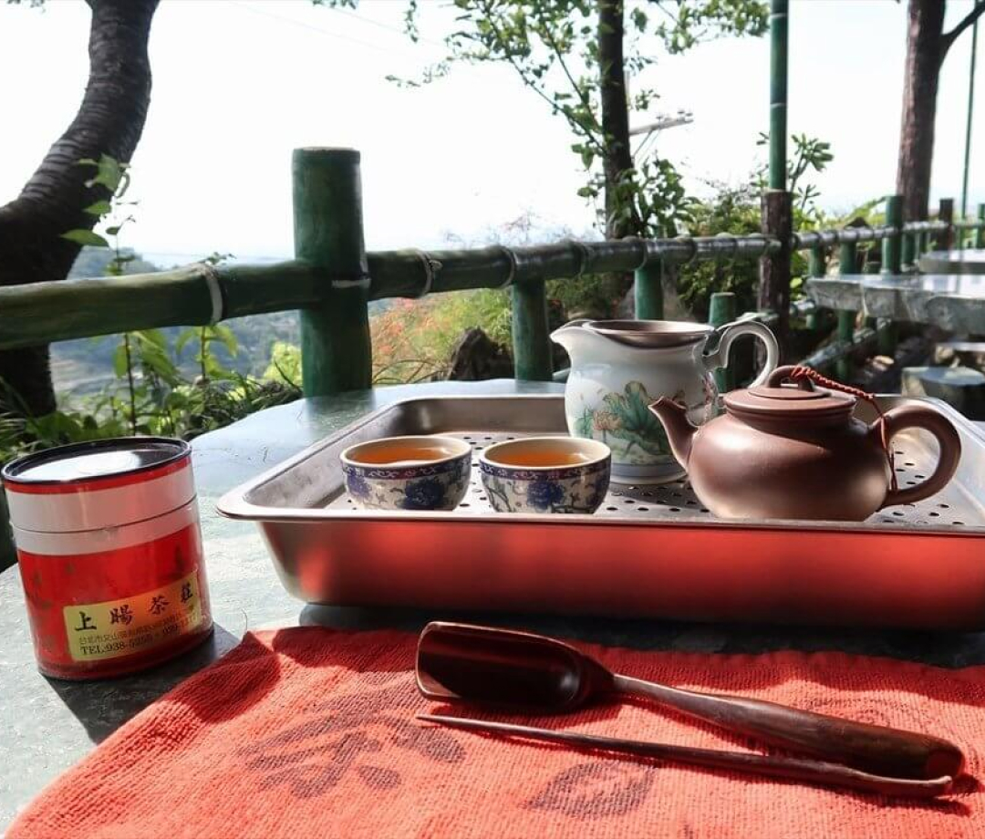 쌍이 챠아쫭(上暘茶莊)