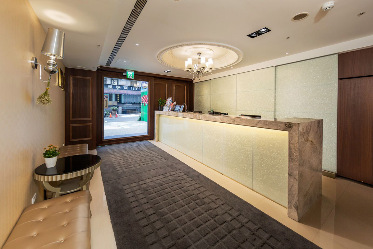 그린 월드 호텔 중샤오(洛碁大飯店忠孝館)