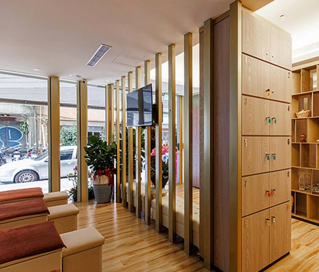 왠치이 만훤 양썽훠이꽌 (元氣滿分養生會館)